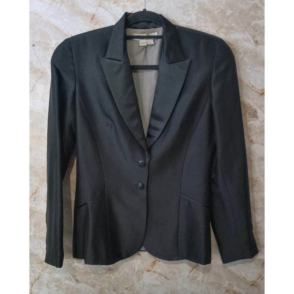 Kay Unger Women's Long sleeve Black 100 % Silk Blazer/Jacket Sz 4